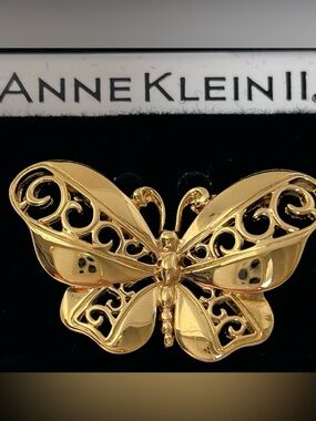 NWT AK Anne Klein Gold tone Polished Butterfly Shape Pin Brooch signed